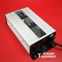 T900 Charger 900Watts Charger Alloy Shell Charger for LiFePo4 / Li-Ion / Lead Acid Battery